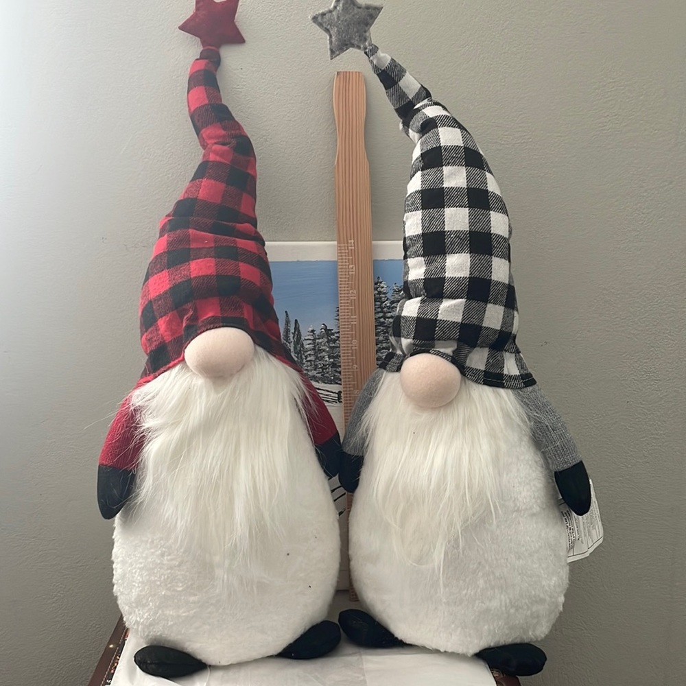 LightedHoliday Christmas Gnome  NWT